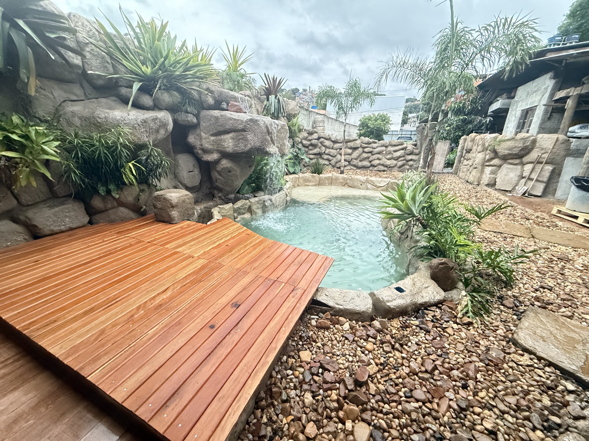 Piscina Kallina — cascata